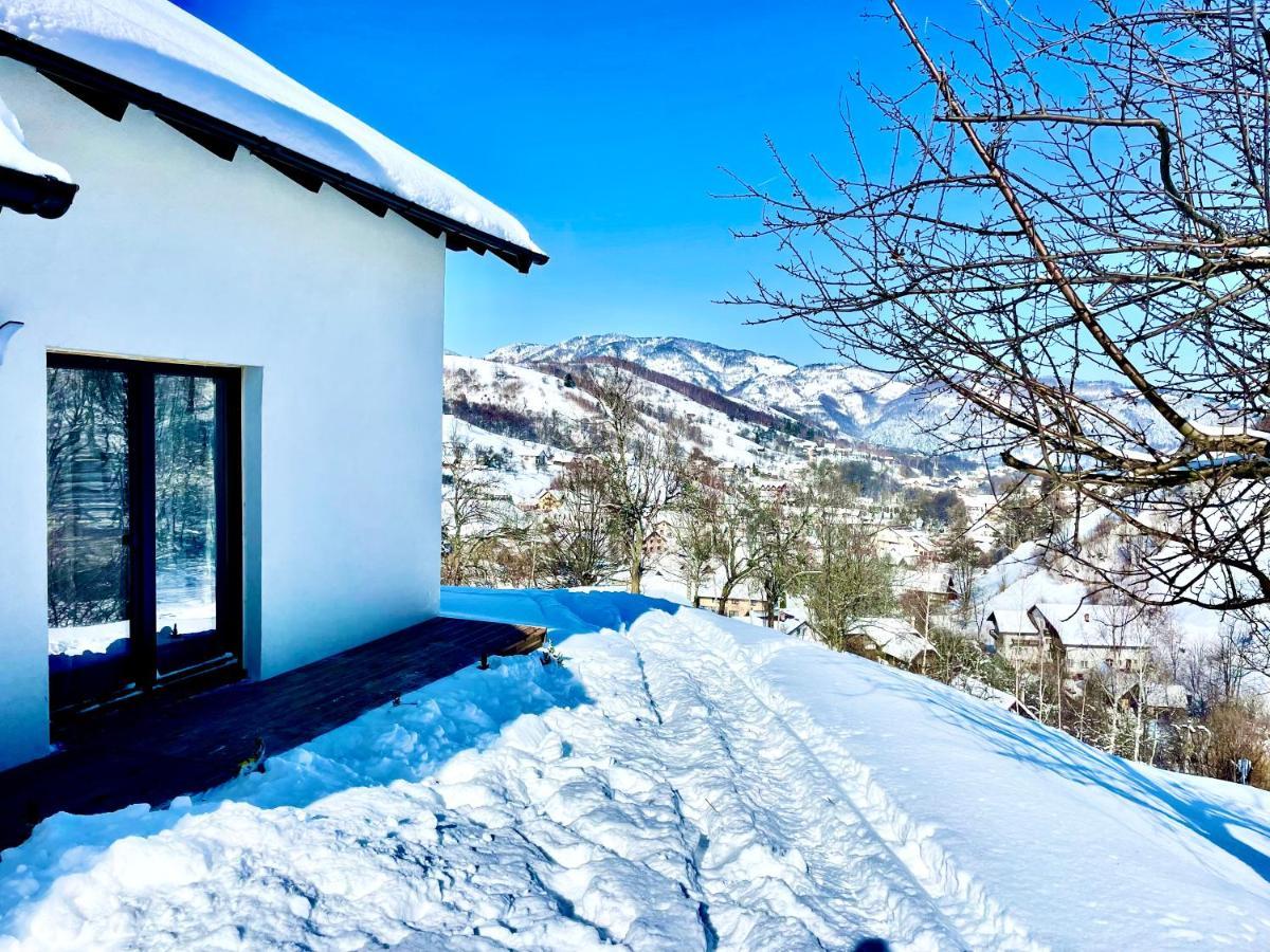 Bran Place La Odaie Simon Exteriör bild
